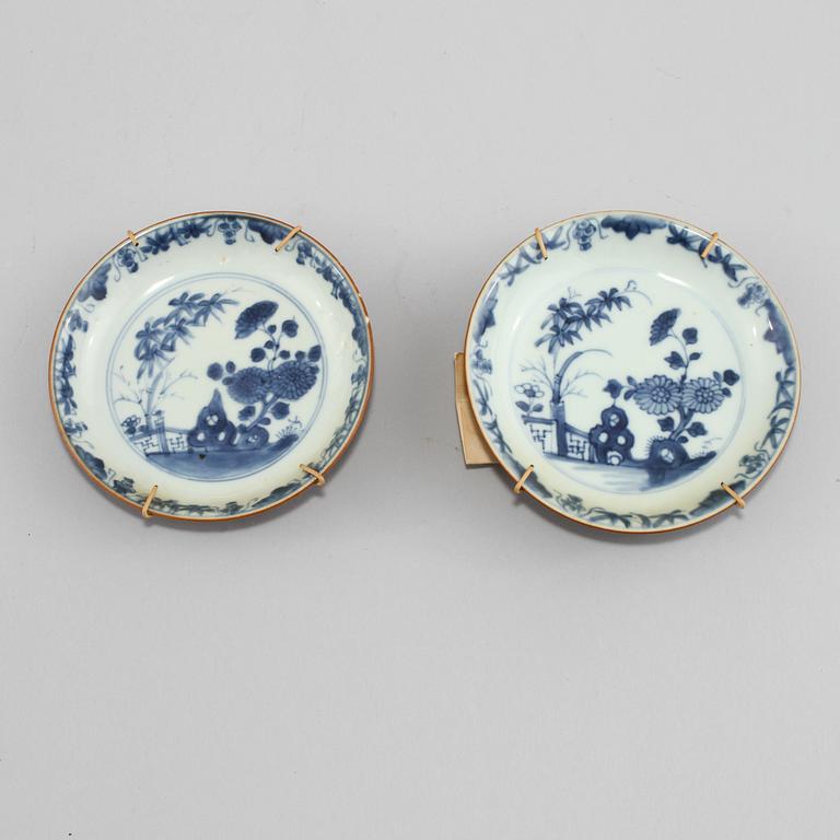 FAT, 2 st, porslin Kina, 1700-tal.