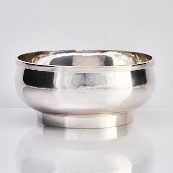 Sigurd Persson, a sterling silver bowl, Stockholm 1963.