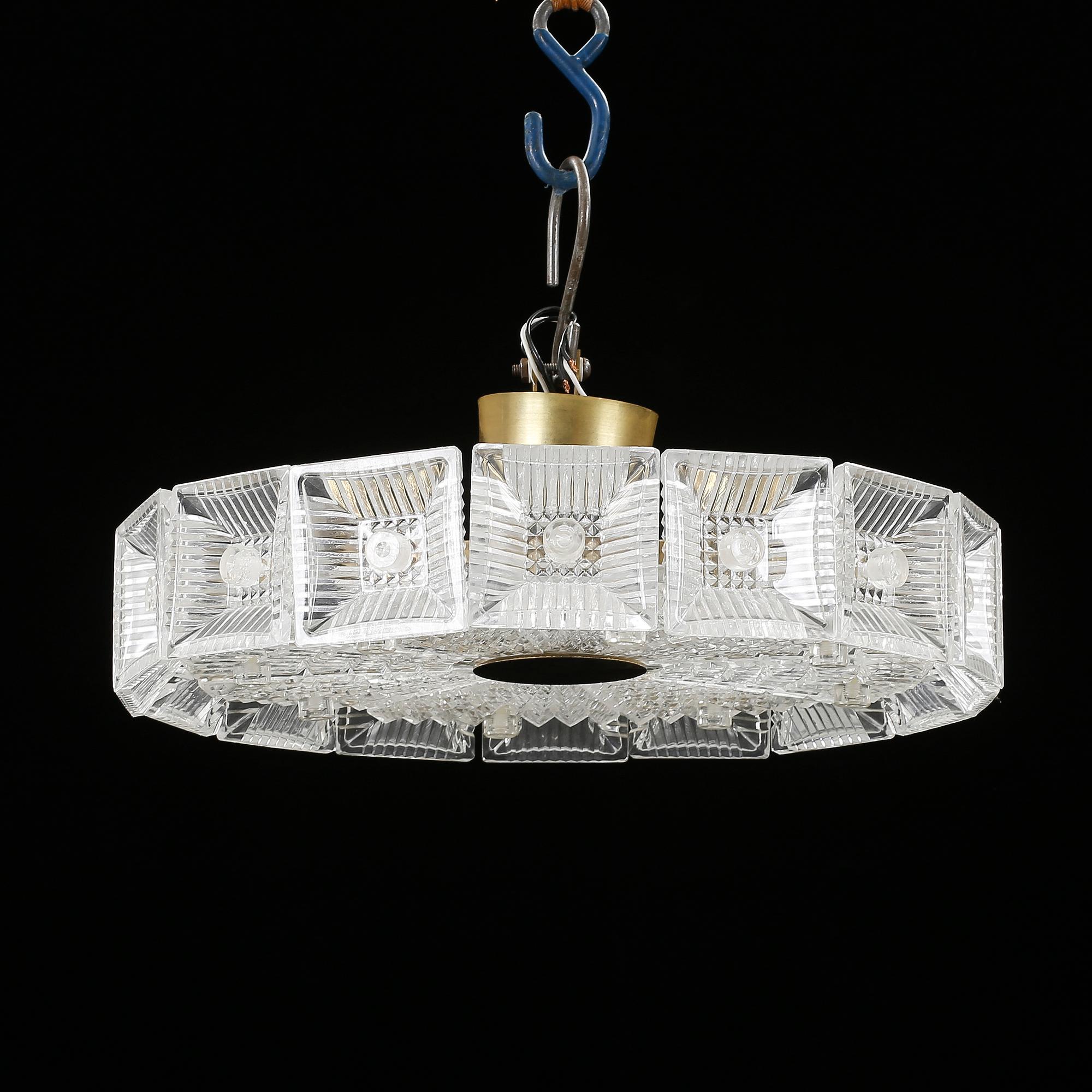 TAKLAMPA, Modell nr 2200/311, Carl Fagerlund, Orrefors, 1900-talets andra hälft. Höjd ca 20 cm.