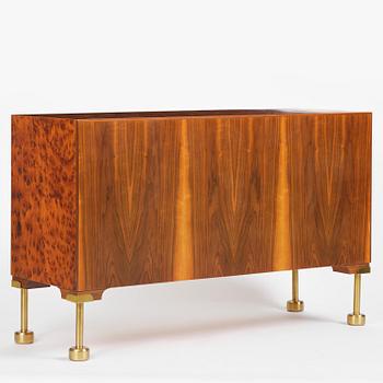 Josef Frank, "Tyresöbyrån", modell B 2170, Firma Svenskt Tenn, ca 1992.