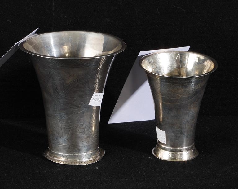 BÄGARE, 2 st, silver, bla Magnus Ljungqvist, Kristianstad 1809.