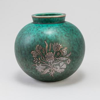 WILHELM KÅGE, vas av stengods, "Argenta", Gustavsberg 1948.