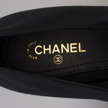 High heels by Chanel, size 39 C.