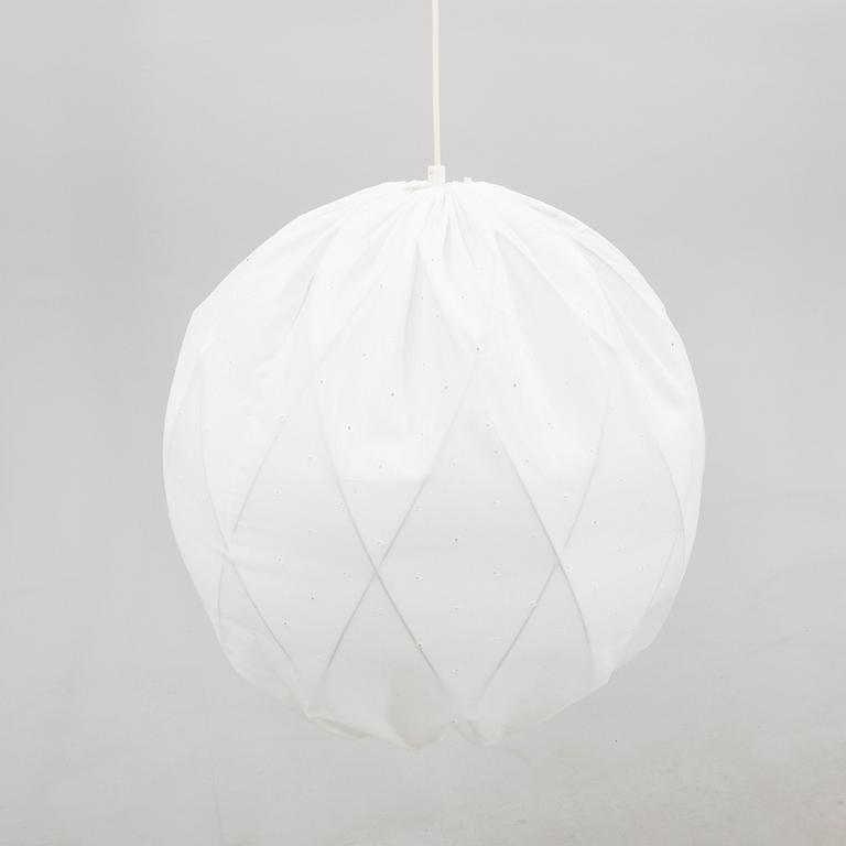 Tore Ahlsén, ceiling lamp, "Pia-lampan", Gärsnäs.