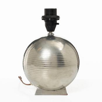Guldsmedsaktiebolaget (GAB), bordslampa, tenn, Stockholm 1934.