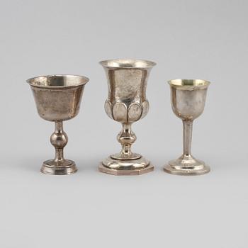 KALKAR, 3 st, silver, 1700 och 1800-tal, vikt 281 g.