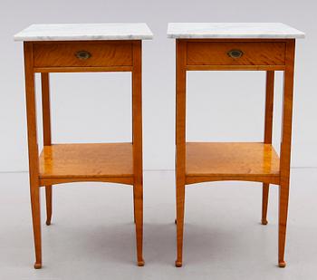 SÄNGBORD, 1 par, omkring år 1900.