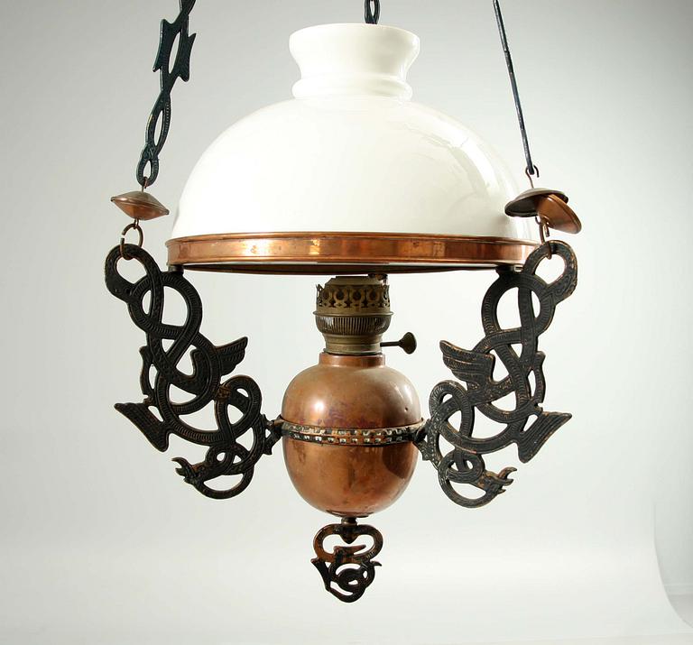 TAKFOTOGENLAMPA, fornnordisk stil. 1900-talets början. Reglerbar h ca 100.