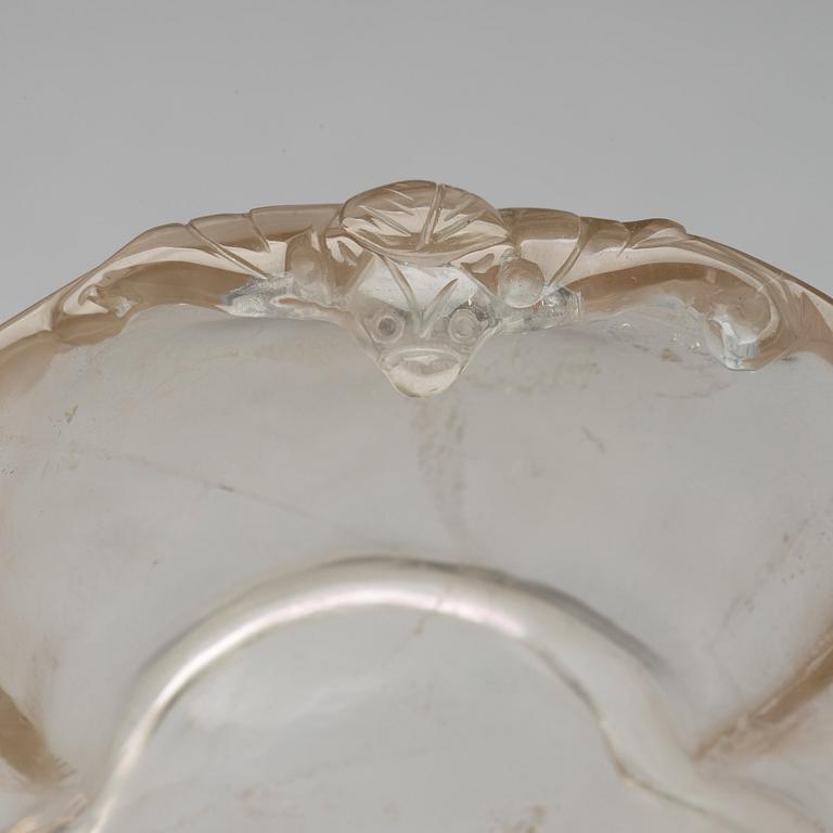 A rock chrystal brush washer, Qing dynasty, 19th Century.