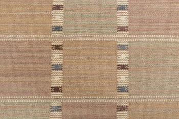 Barbro Nilsson, a carpet, "Falurutan grå", flat weave, ca 297 x 202 cm, signed AB MMF BN.