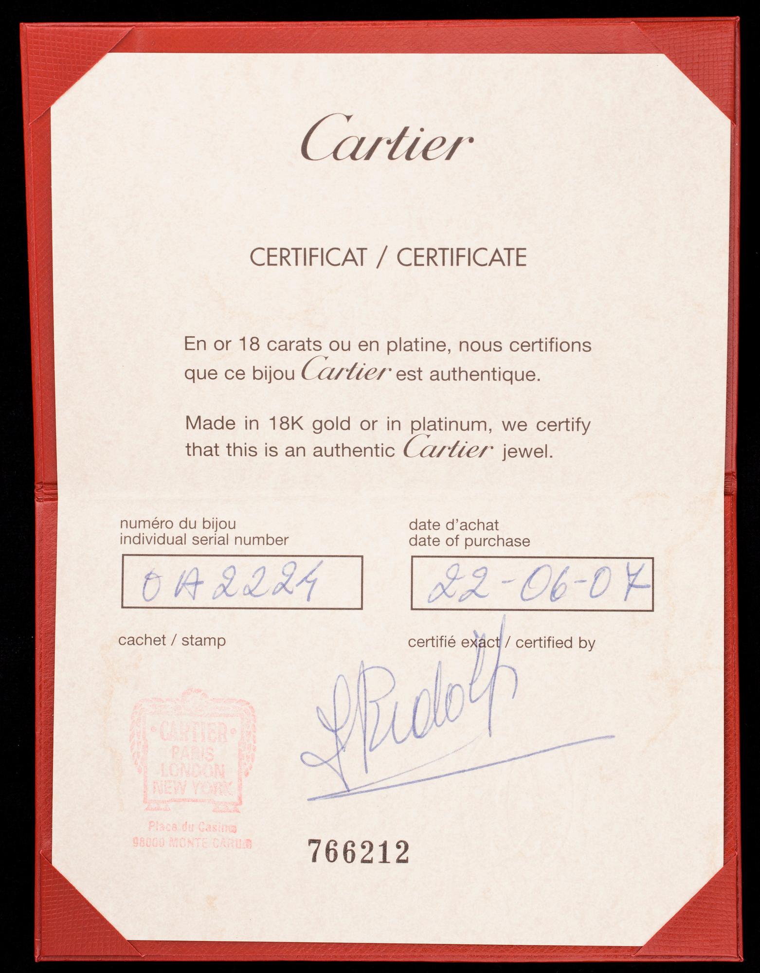 MANSCHETTKNAPPAR, Cartier, 18K vitguld, valkokultaa, 32 diamanter, tot. ca 0,64 ct. Vikt 22 g. Box, certifikat. 2007.