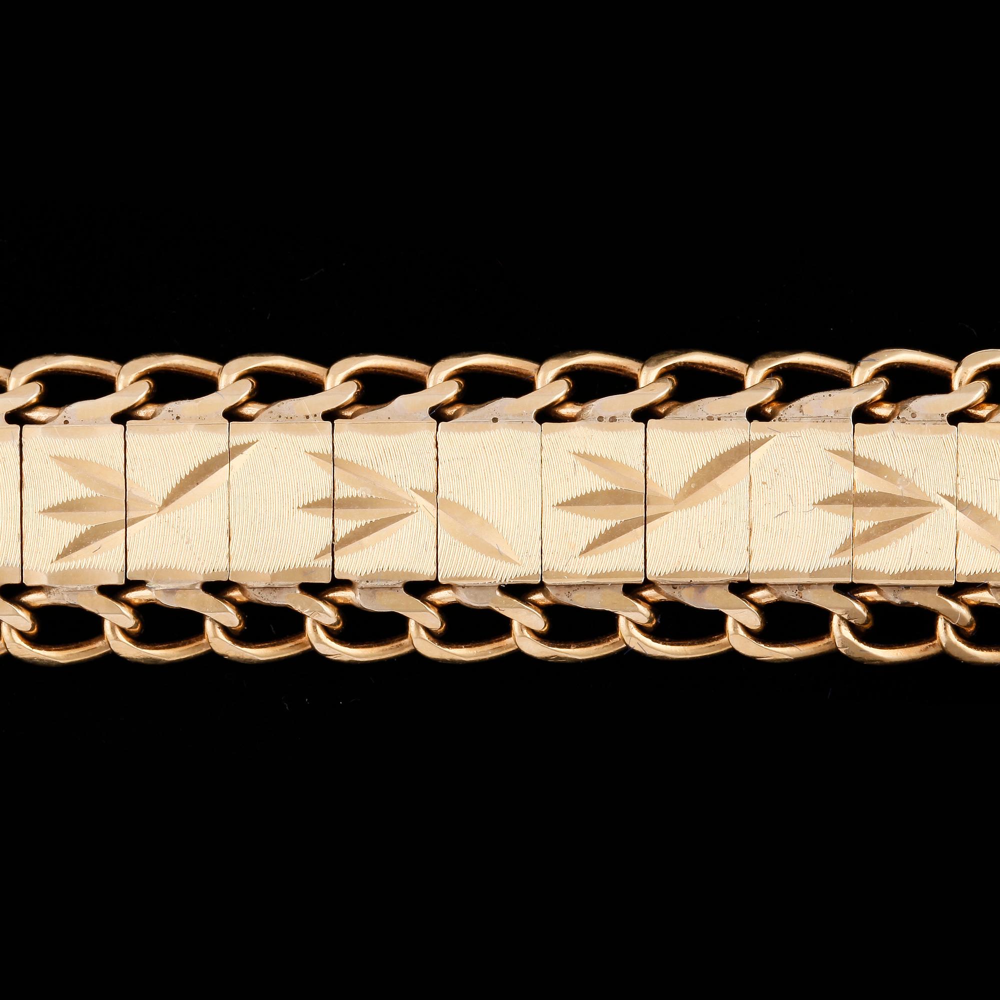 ARMBAND, 18k guld, 1900-tal. Vikt ca 20g.