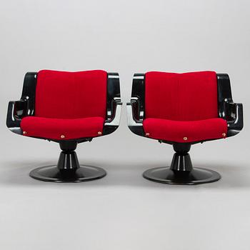 Yrjö Kukkapuro, a pair of 1960/1970s armchairs, model 3814-KF, for Haimi.