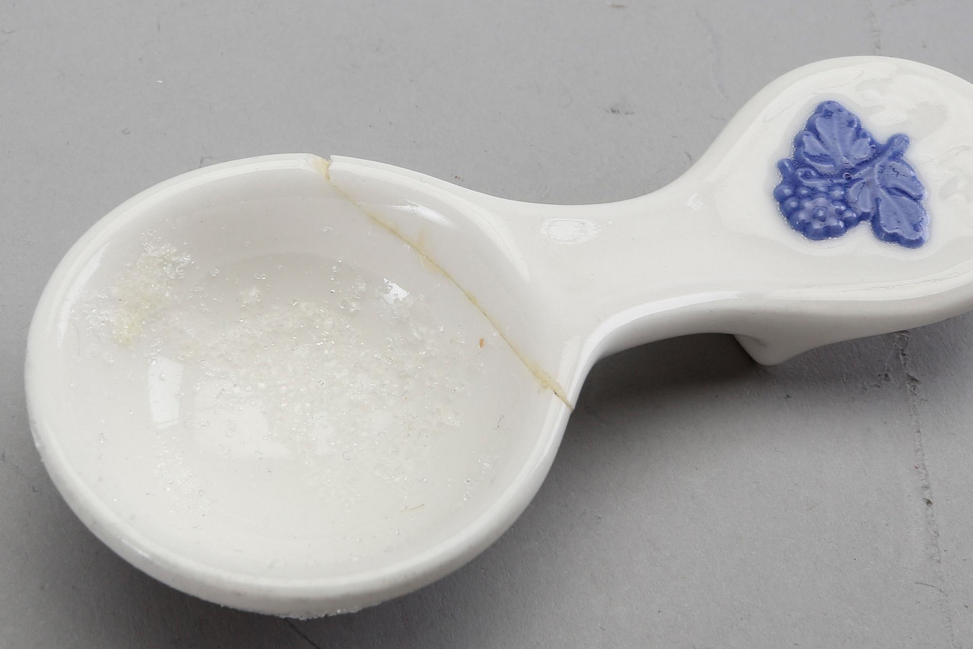 Servis 44 dlr "Blå Blom" Gustavsberg 1900-talets andra hälft porslin.