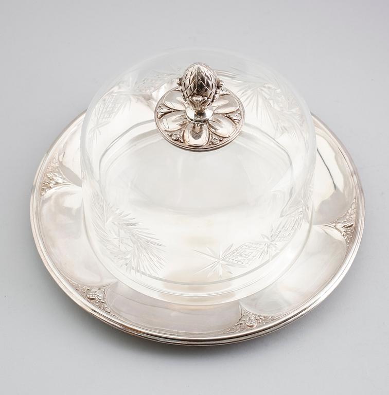 OSTKUPA MED FAT, glas och nysilver, 1900-talets första hälft.