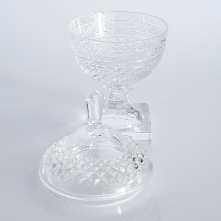 Four glass bowls on foot, "Kent", by Elis Bergh for Kosta, second half of the 20th century.