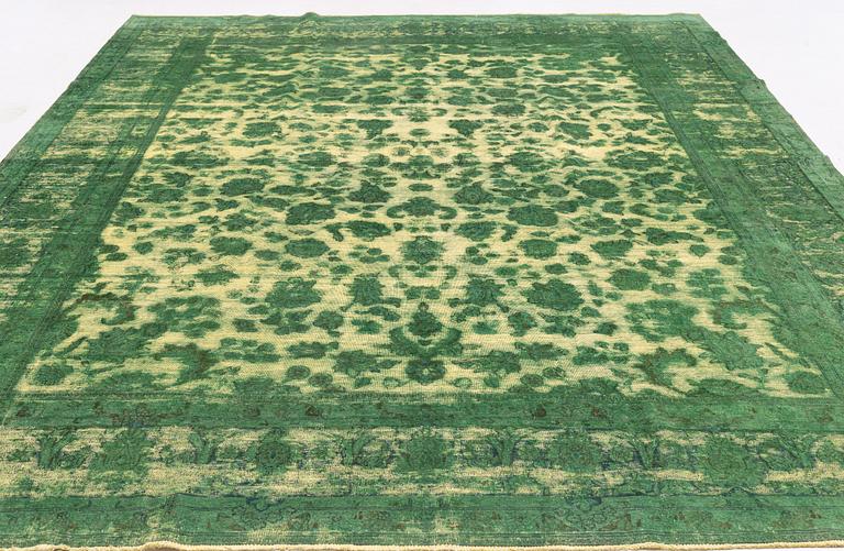 A carpet Kerman of 'Vintage' design, c 430 x 288 cm.