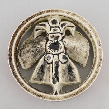 Lisa Larson, väggreliefer, 5 st, stengods, bl.a. ur serien "Rundel", Gustavsberg.