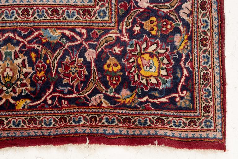 Matta, orientalisk, ca 290 x 193 cm.