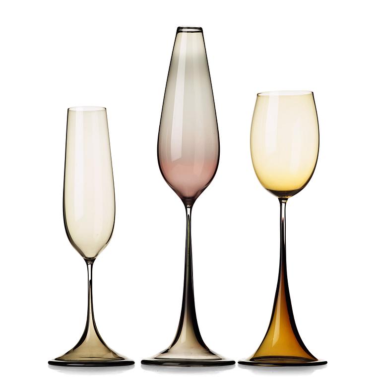 Nils Landberg, a set of three "Tulip" glass vases, Orrefors Expo.