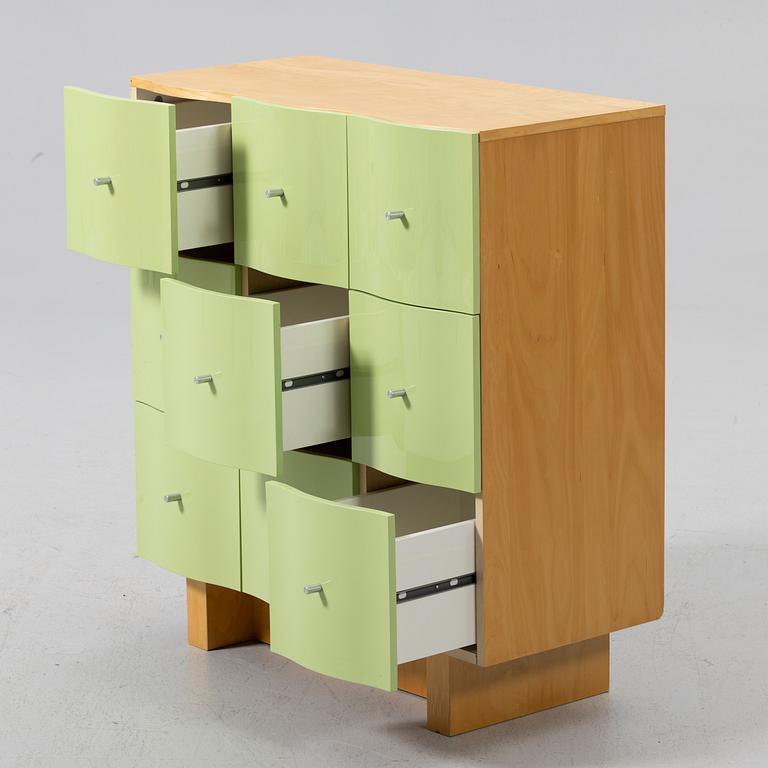 Tomas Jelinek, Byrå, modell "Vajer", IKEA, 1990-tal.