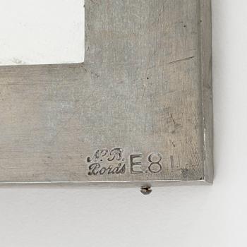 SPEGEL, tenn, monogramstämplad N.B, Borås, 1931.