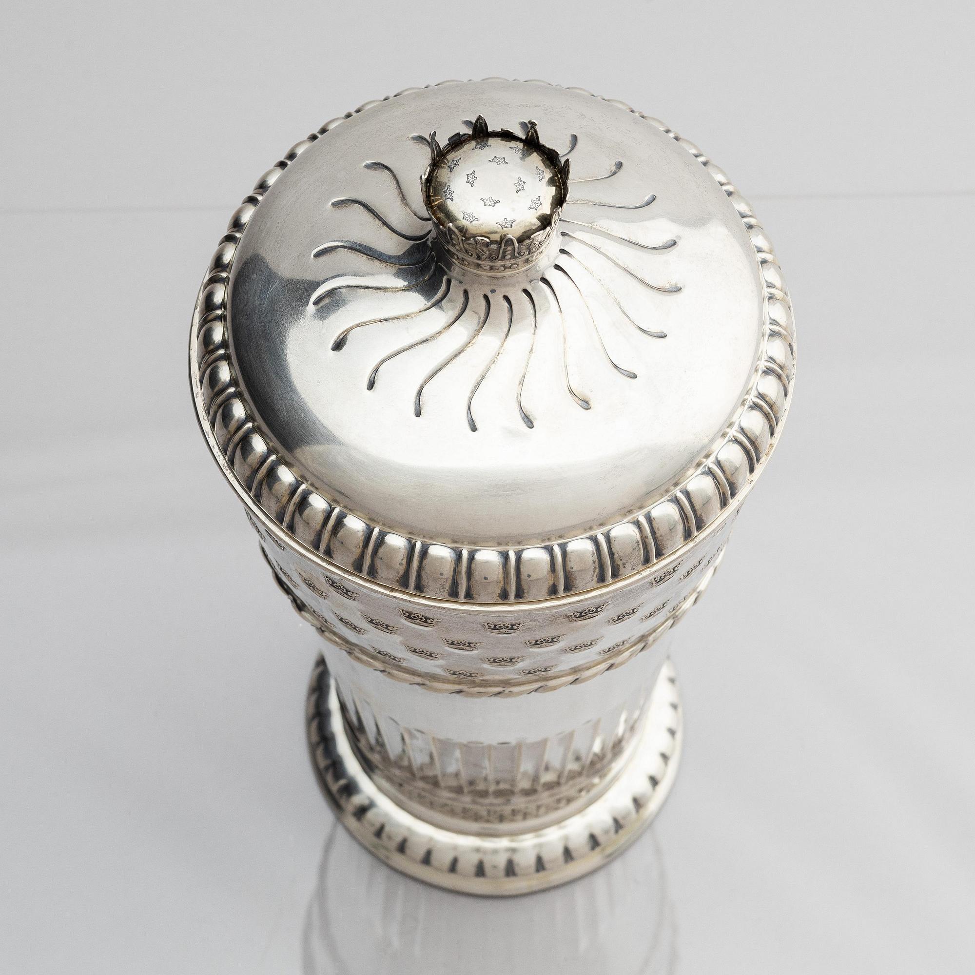 Kungapokal med lock, silver, Prins Carls Hederspris 1918, K. Anderson, Stockholm 1918.