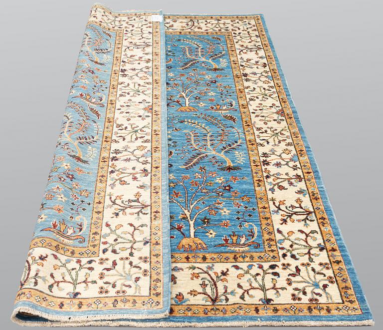 A rug, Ziegler Design, ca 239 x 164 cm.