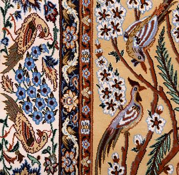 MATTA, Isfahan. Part silk. Silkevarp. Ca 245x160 cm.