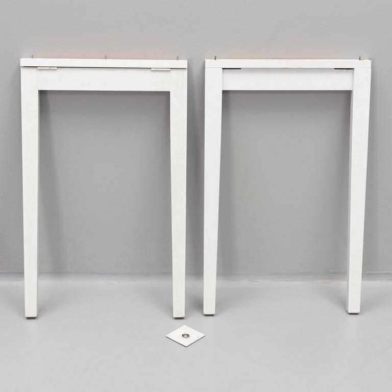 Matbord snarlikt, modell 771 av Josef Frank.