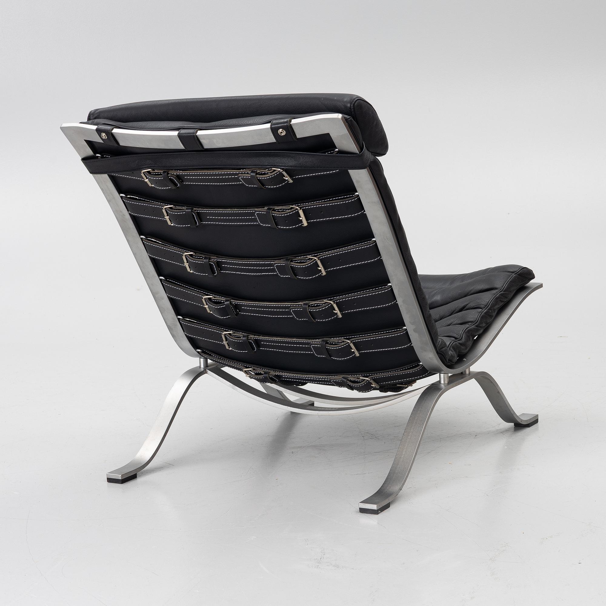 Arne Norell, an 'Ari' armchair, Norell Möbel AB, 21st Century.