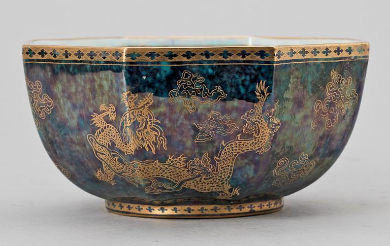 SKÅL, porslin, Wedgewood, England. 1900-talets början.