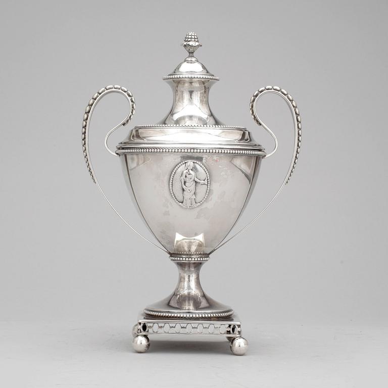 SOCKERSKÅL silver, August Johanson, Jönköping, 1893. Vikt ca 416g.