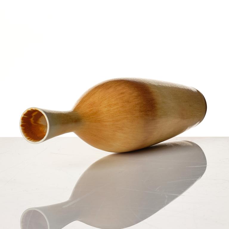 Berndt Friberg, a stoneware vase, Gustavsberg studio, Sweden 1961.
