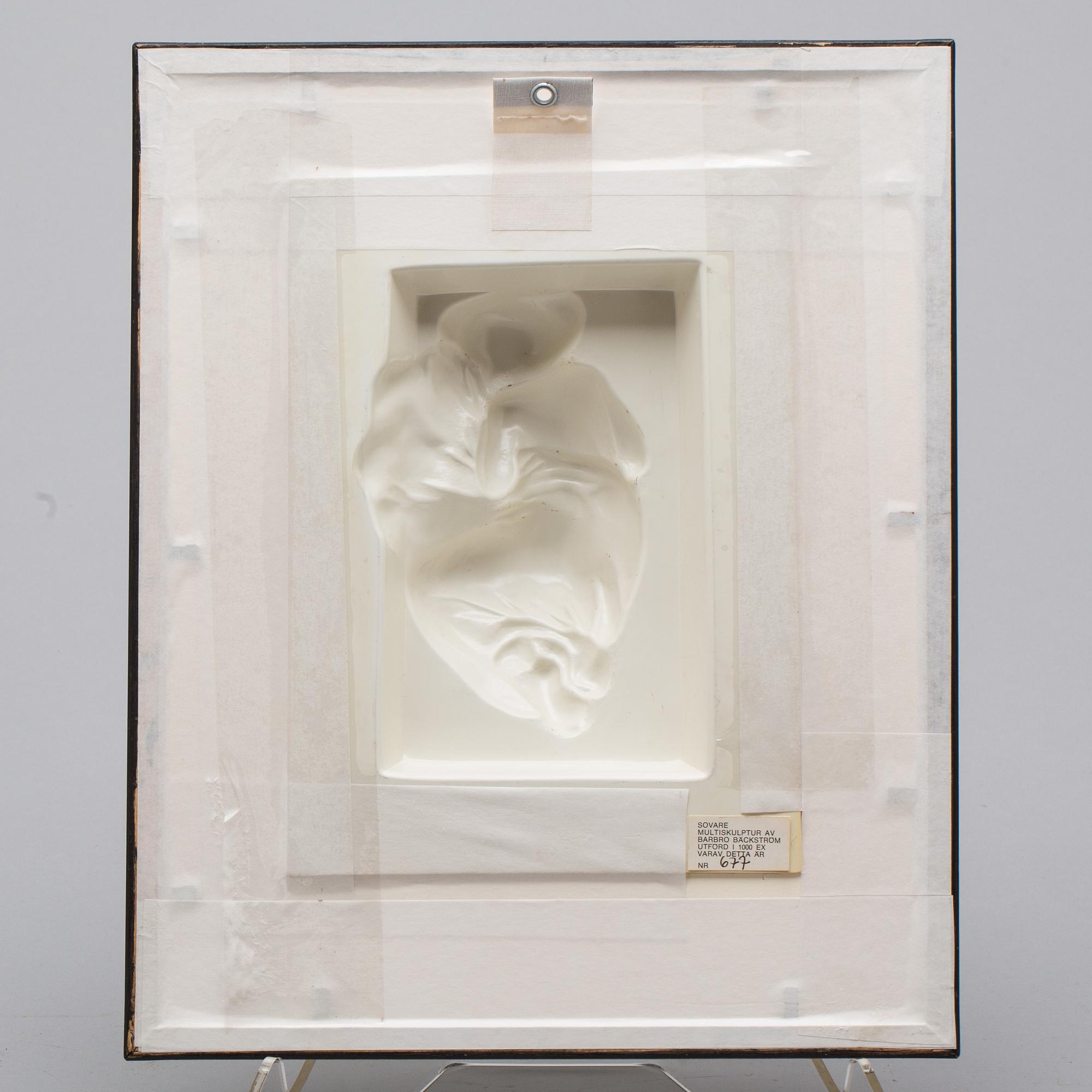BARBRO BÄCKSTRÖM, relief, plats, etikettmärkt 677/1000.