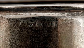 KAFFEKANNA samt GRÄDDKANNA. silver, sign Gustaf Dahlgren (1845-1875).