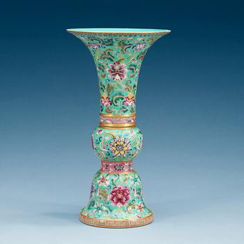 A famille rose against turquoise ground vase, 20th Century, with Qianlong mark.