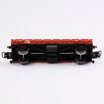 MÄRKLIN, sähkövetureita, 2 kpl ja vaunu, Saksa.