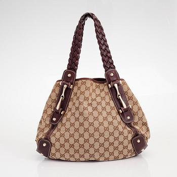 Gucci, "Pelham" laukku.