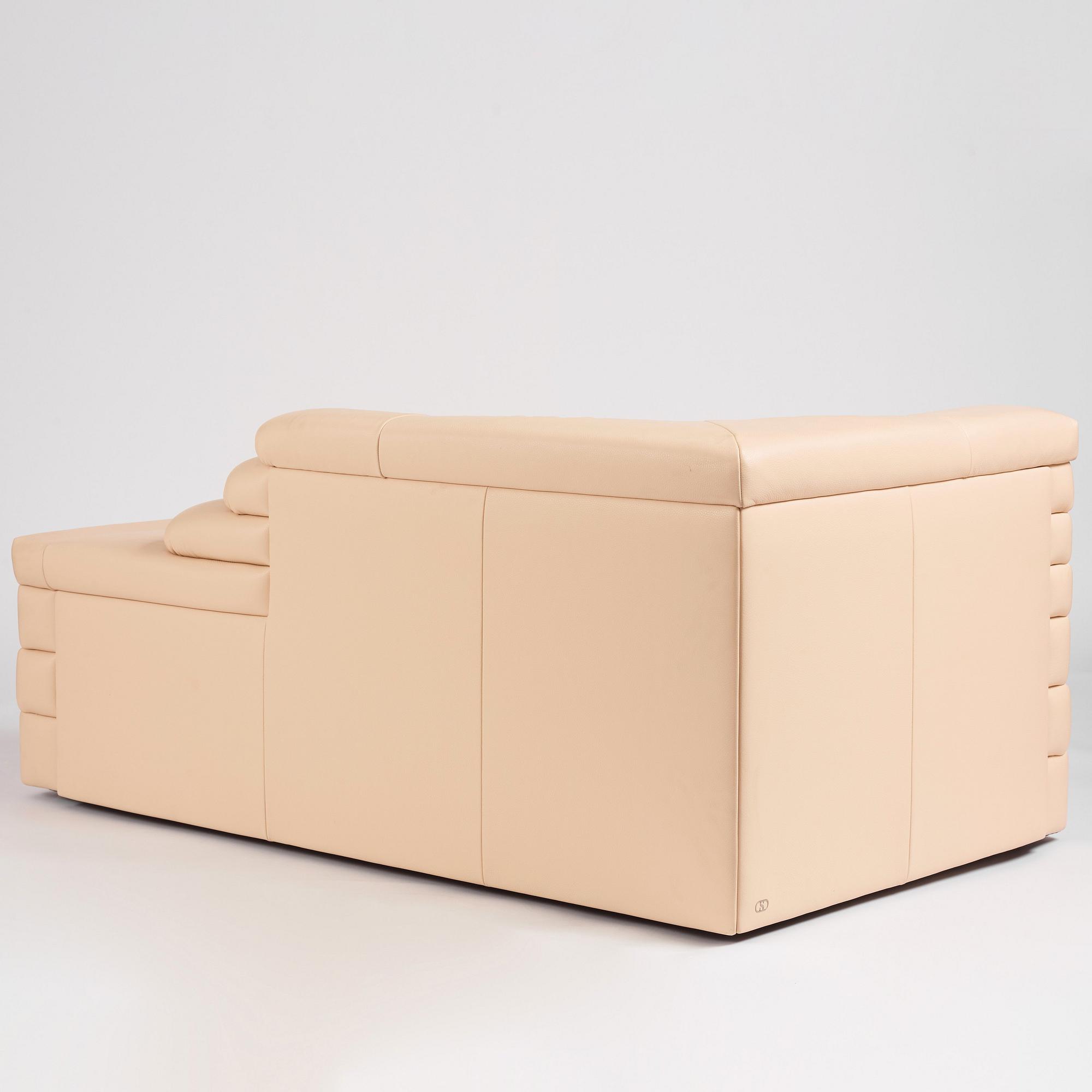 Ubald Klug, a two piece modular sofa, model "DS-1025, Terazza", De Sede, Switzerland, post 1973.