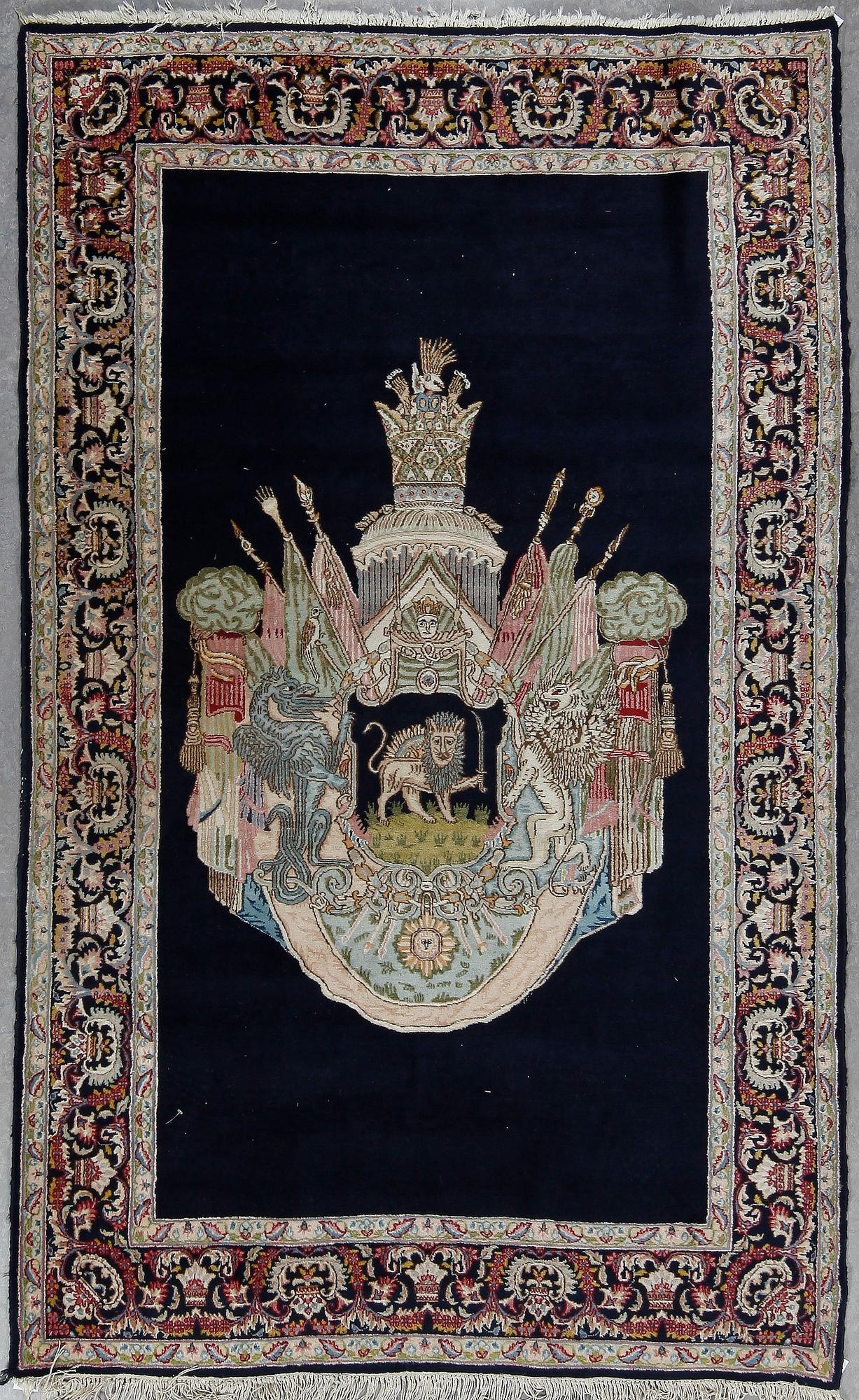 MATTA, Orientalisk, ca 246x152 cm.