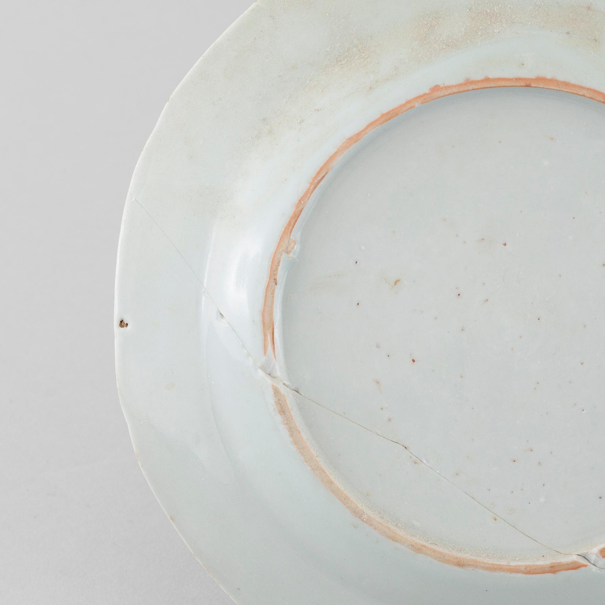 Three small plates and one plate in blue and white, Qing dynasty, 18th and 19th cenutry.