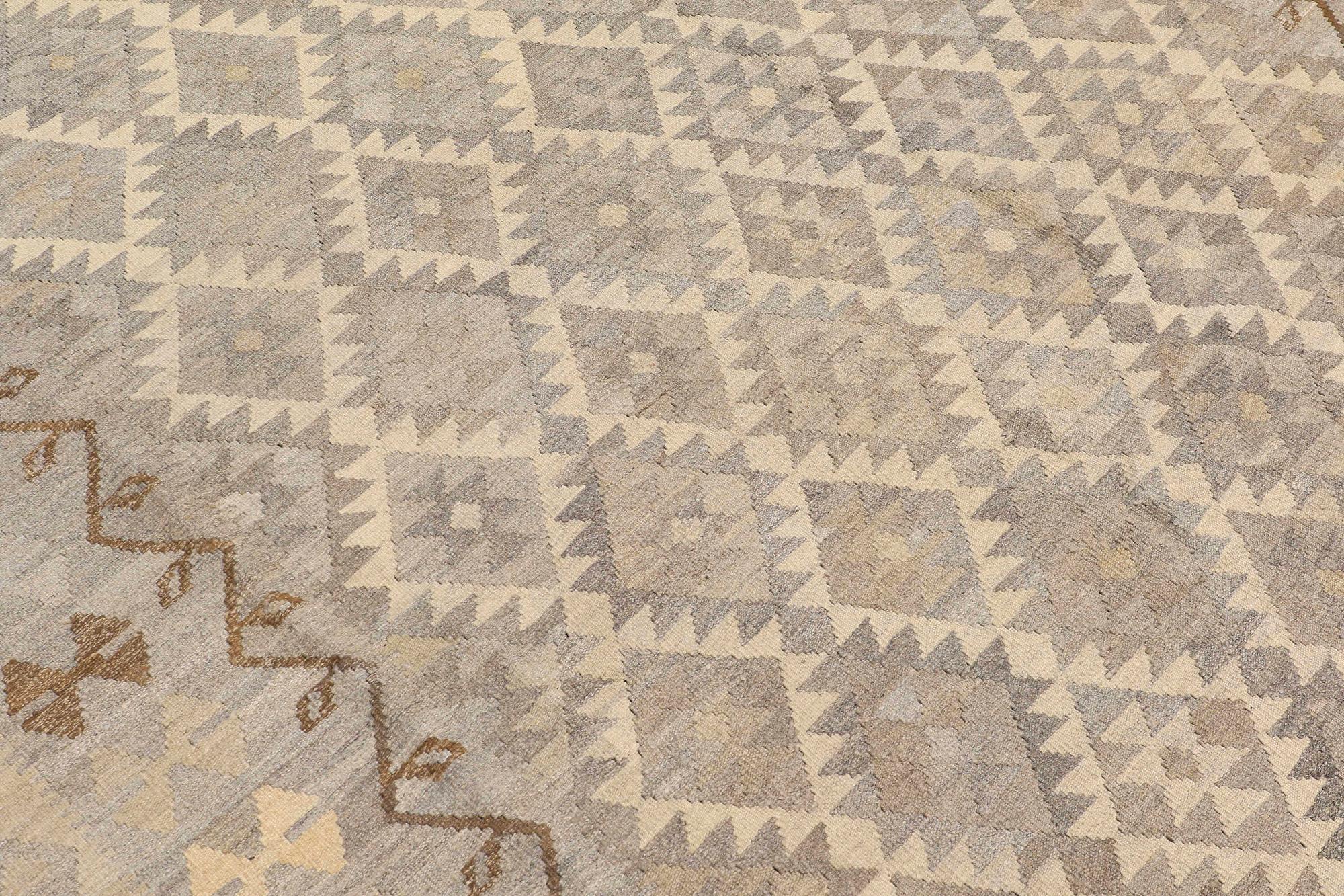 A carpet, Kilim, ca 299 x 206 cm.