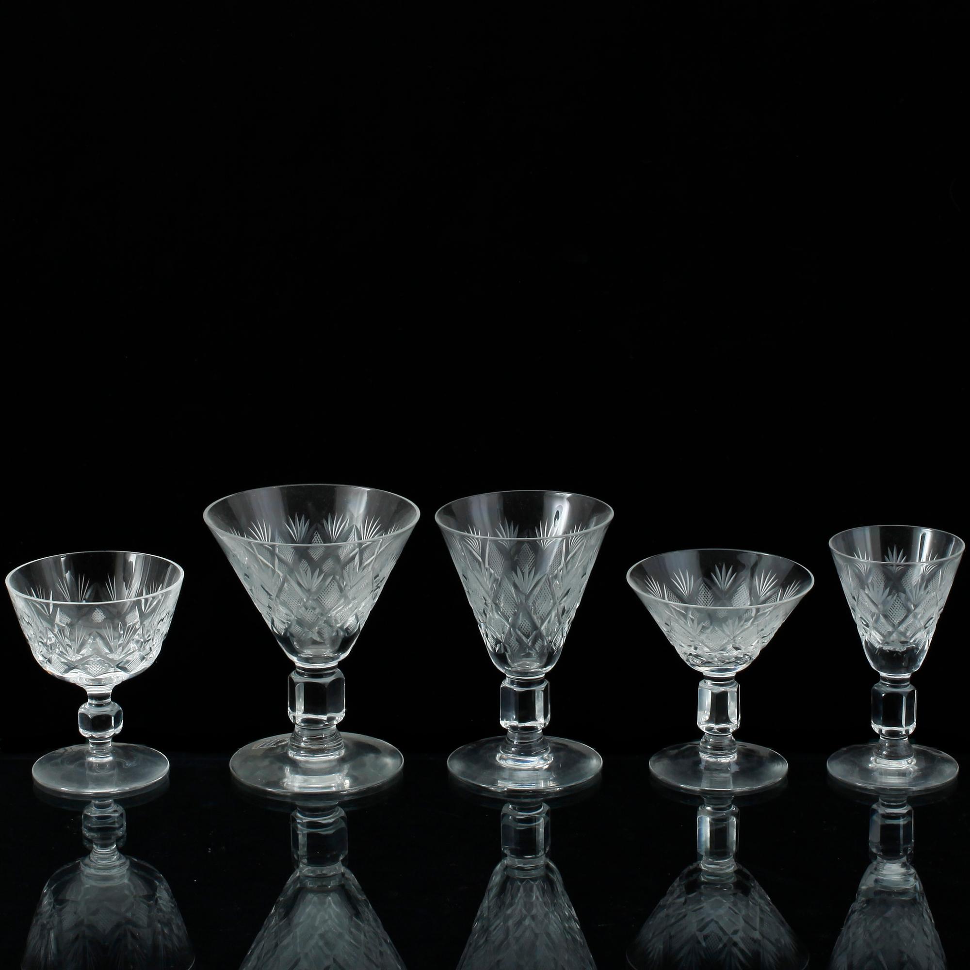 GLASSERVIS, 73 delar, Sverige, 1900-talets första hälft.