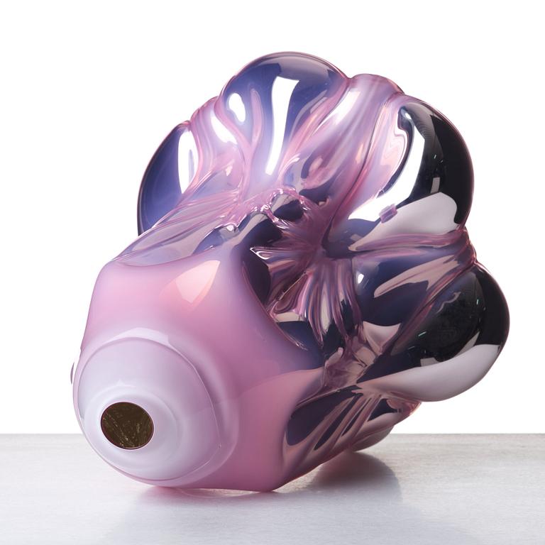 Hanna Hansdotter, a "Dripping print" glass sculpture, The Glass Factory, Boda Glasbruk, Sweden 2018.