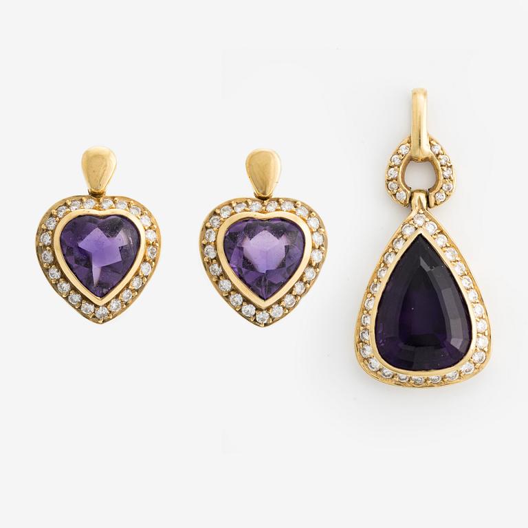 Pendant with earrings, H Stern, gold, amethysts, and brilliant-cut diamonds.