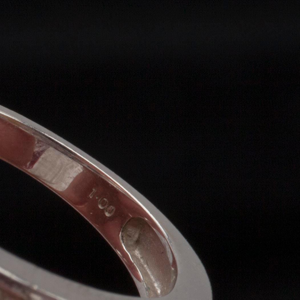 RING, vitguld 18K och diamanter tot. 1 ct. Vikt ca 4 g.