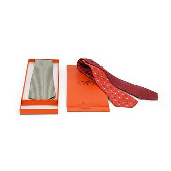 HERMÈS, three silk ties.