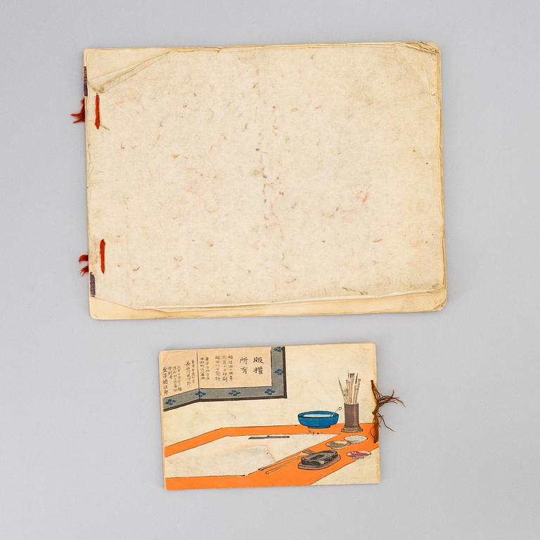 Album, två stycken, Japan, 1912, samt 1900-talets första hälft.