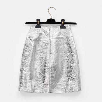 Chanel, skirt, metallic lamb leather, size 34.